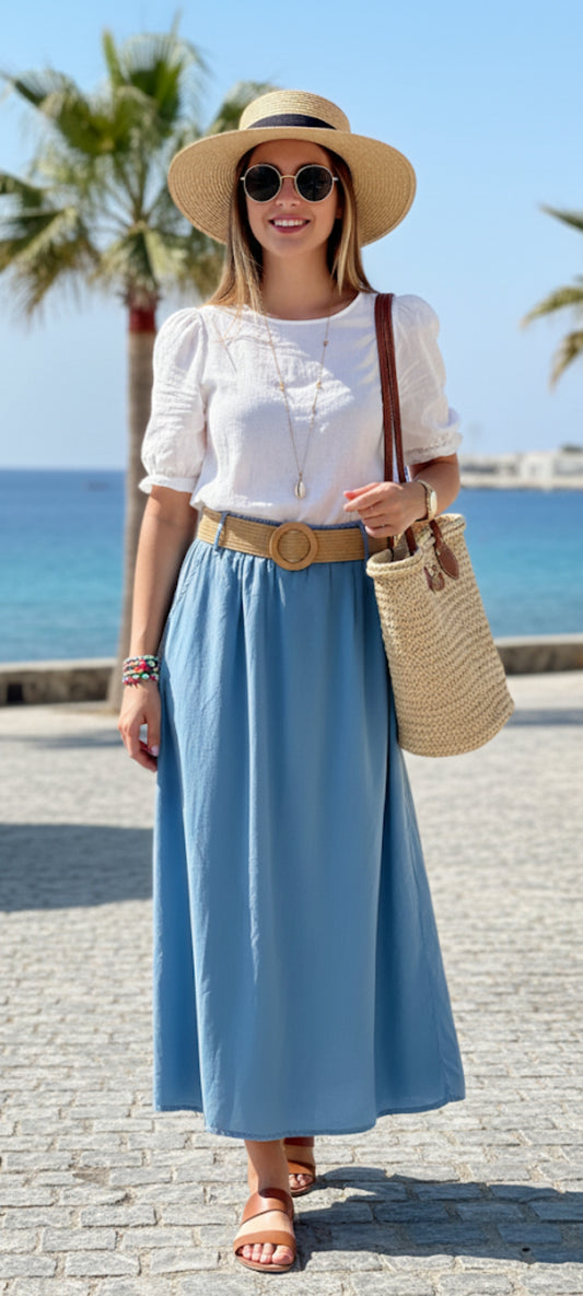 Jolie jupe longue fluide bleu ciel avec ceinture tressée incluse