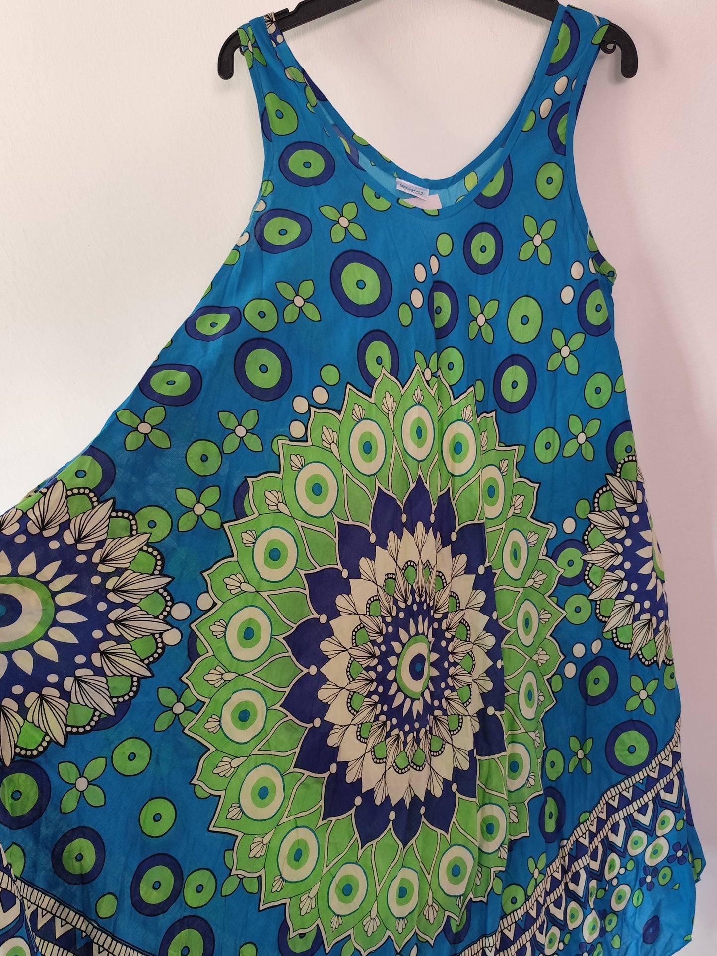 Robe d'Été Style Mandala – Coupe Évasée & Fluide