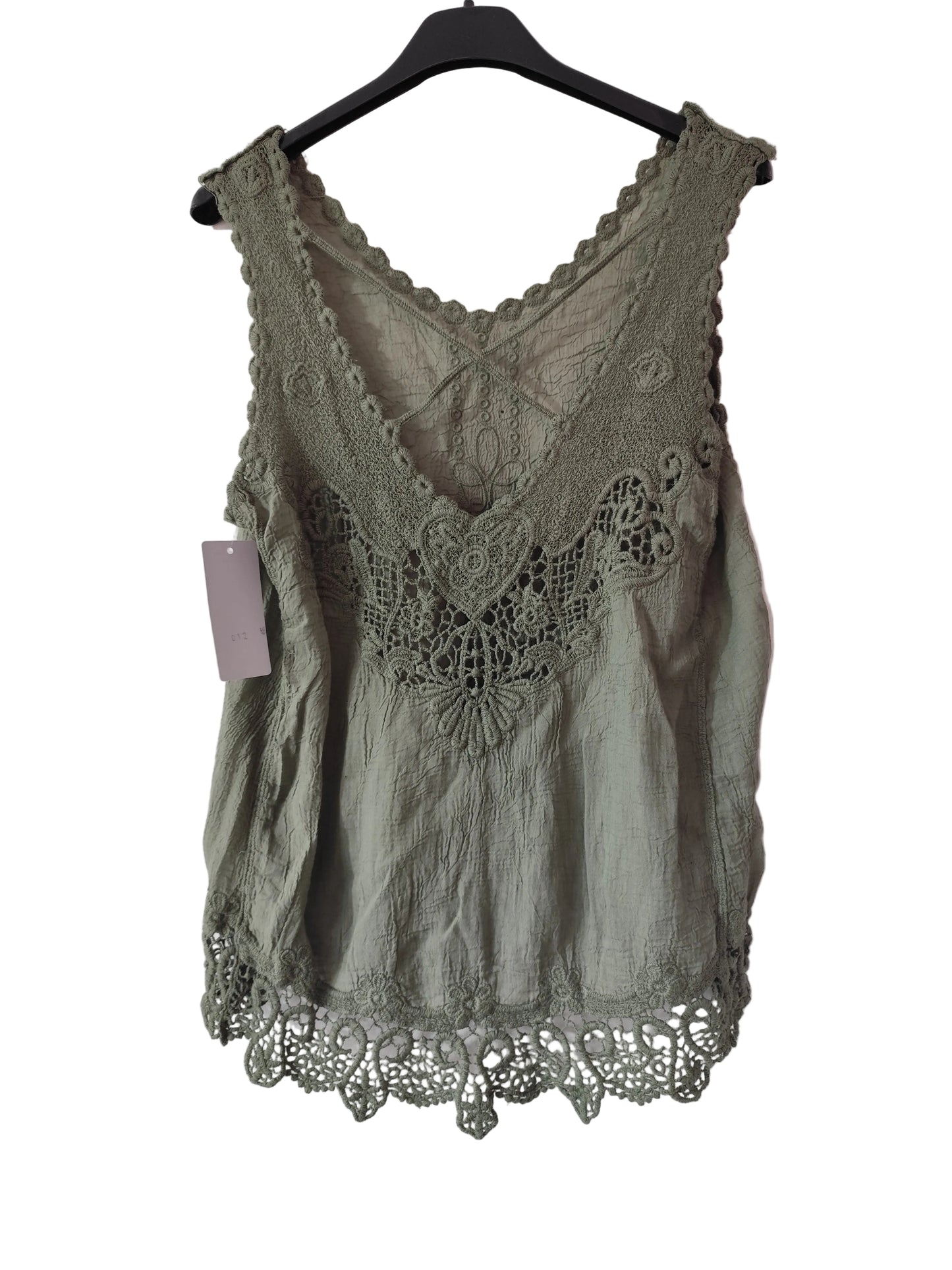 Top Bohème en Coton Gaufré – Détails Dentelle & Dos Croisé