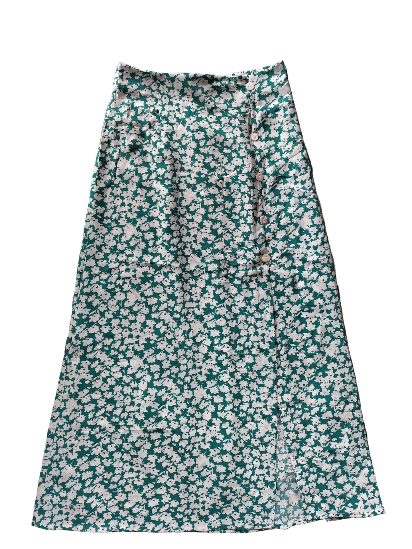 Jupe mi-longue fleurie esprit bohème chic