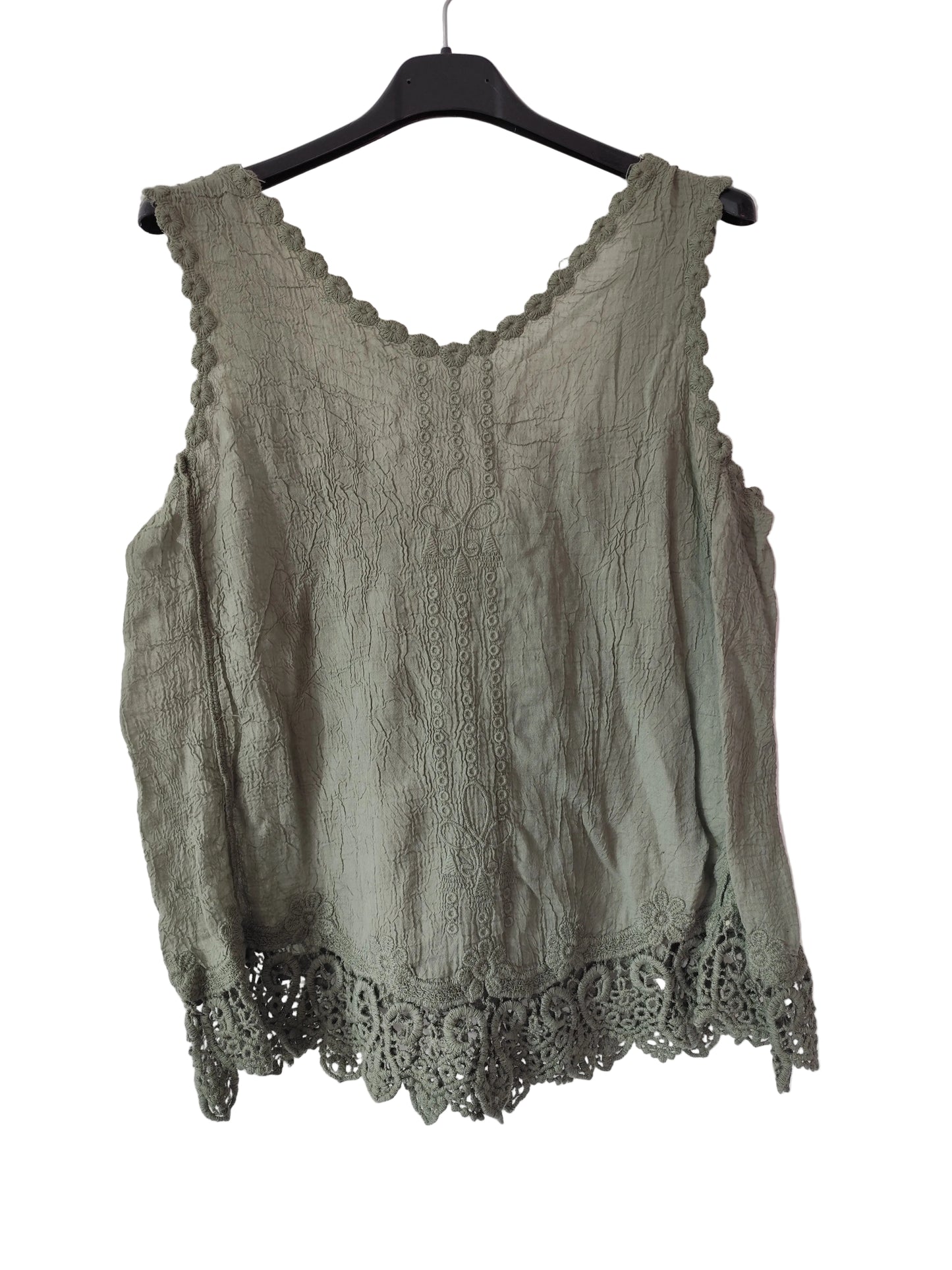 Top Bohème en Coton Gaufré – Détails Dentelle & Dos Croisé