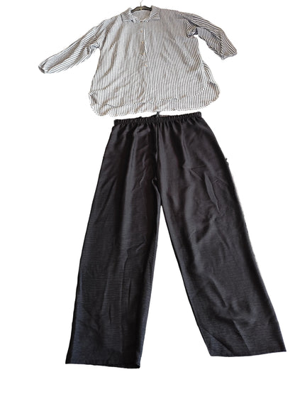 Ensemble Tunique Rayée & Pantalon Large – Élégance & Confort!