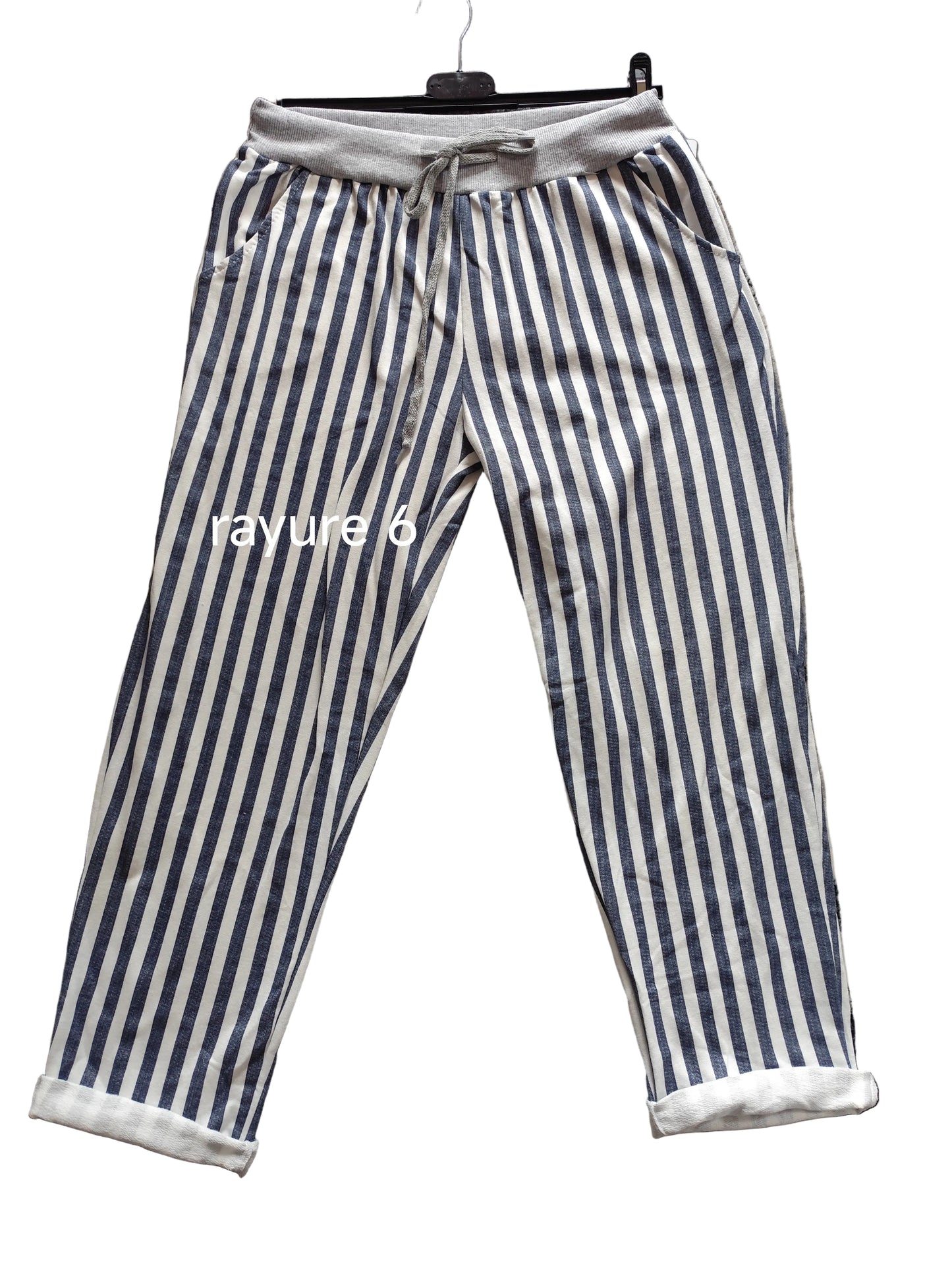 Le Pantalon Relax à Imprimés – Confort Absolu & Style Estival