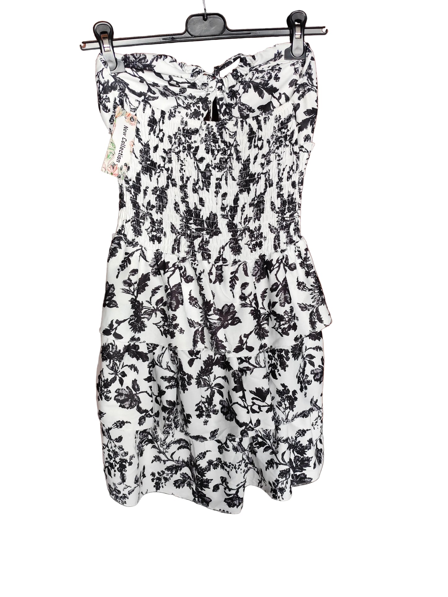 Robe Courte Fleurie à Volants – Style Bohème Chic