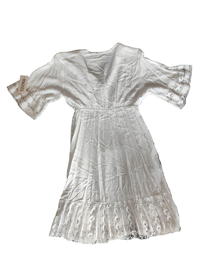 👗 Robe de Plage Bohème en Dentelle Blanche - Style Italien