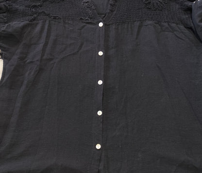 Blouse élégant en pur coton italien - Détails en dentelle
