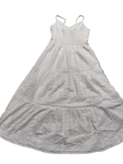 Robe Longue en Broderie Anglaise – Blancheur Éclatante(MY-58)