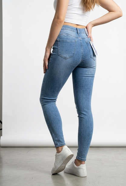 Jean Skinny Effet Push-Up et Détails Détruits "Miss Bon" – Le Parfait Denim Décontracté et Gainant