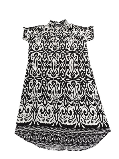 Robe chemise fluide motif graphique noir et blanc – Style chic & bohème