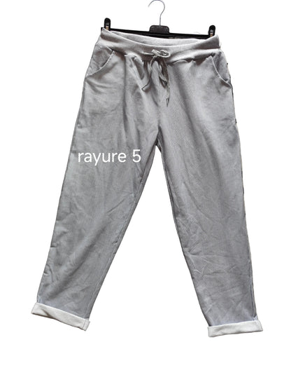 Le Pantalon Relax à Imprimés – Confort Absolu & Style Estival