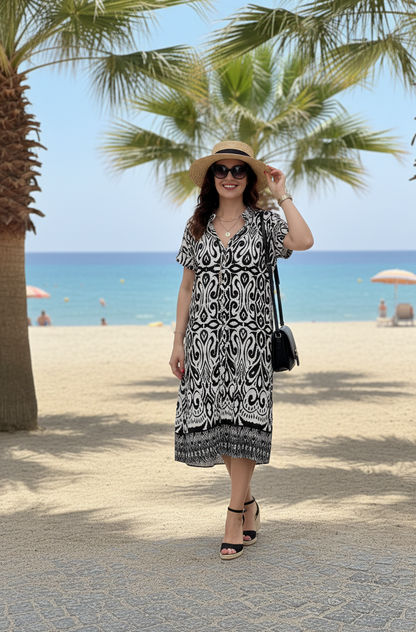 Robe chemise fluide motif graphique noir et blanc – Style chic & bohème
