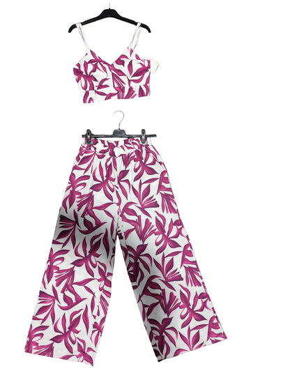 Ensemble Estival Chic – Top Crop & Pantalon Fluide – Imprimé Feuillage