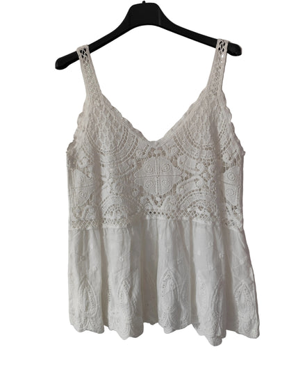 Débardeur Bohème en Coton et Crochet – L'Incontournable de l'Été