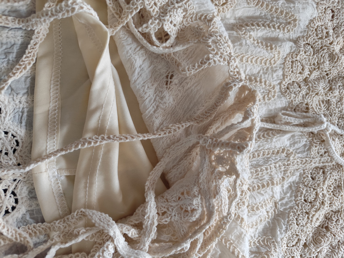 Jupe Longue Boho-Chic à Franges – Écru