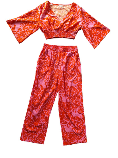 Ensemble estival bohème : Crop-top manches évasées et pantalon large