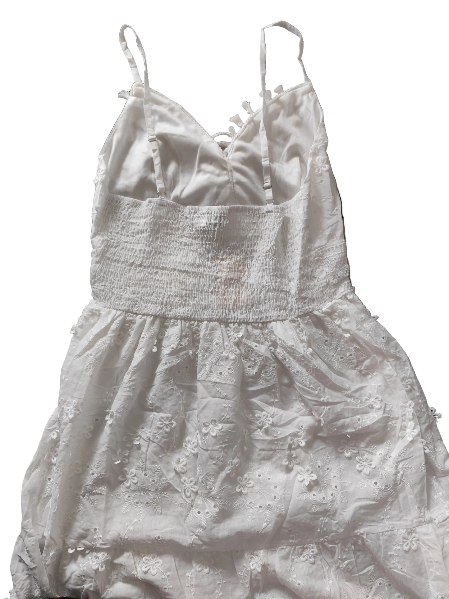 Robe Longue Bohème en Broderie Anglaise – Blanc Pur