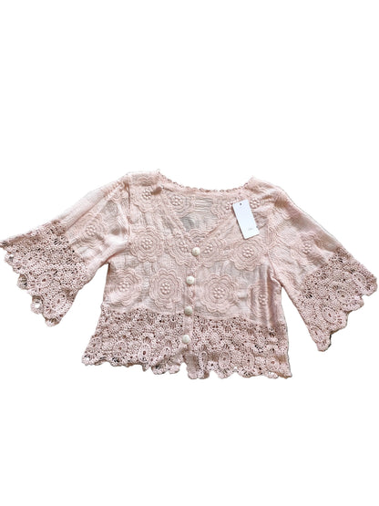 Blouse Romantique en Coton Brodé – Style Bohème Chic