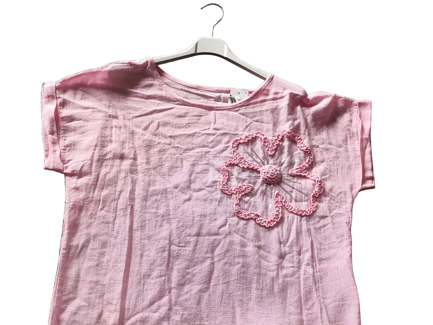 Blouse légère à motif fleur brodée – Style bohème chic
