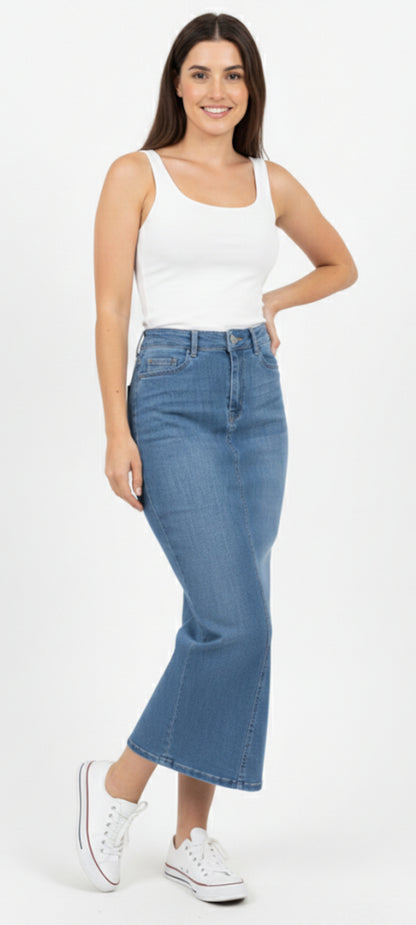 Jupe Longue en Jean – Coupe Droite & Taille Haute ✨